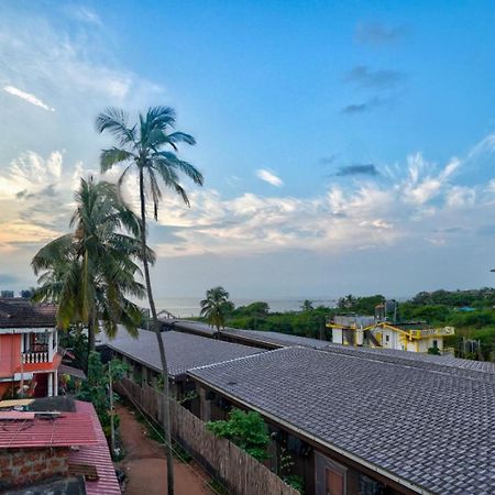 Antonios Calangute Beach Hotel Exterior photo